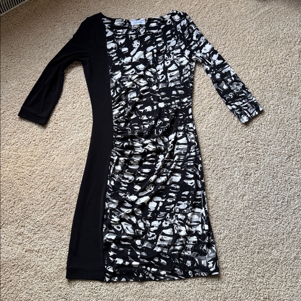 Calvin Klein abstract black & white dress size XS - Picture 10 of 11
